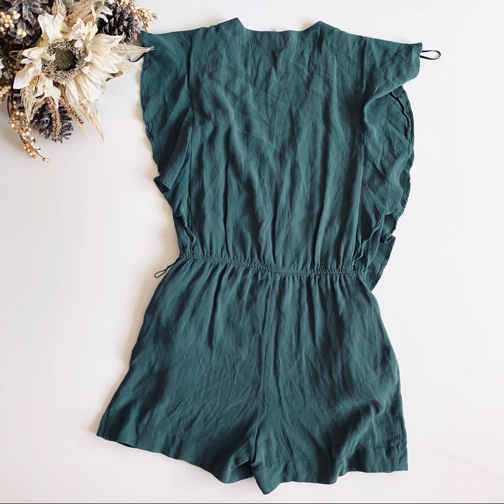 H&M Ruffled Sleeve Wrap Romper - Picture 3 of 4